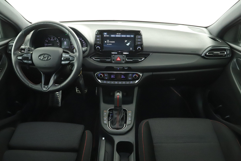 Hyundai i30, 2021