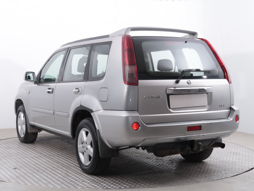 Nissan X-Trail, 2005