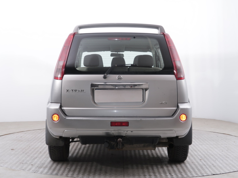 Nissan X-Trail, 2005