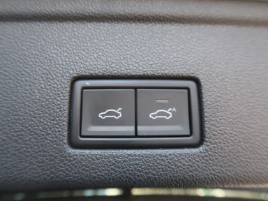 Volkswagen Touareg - 2020