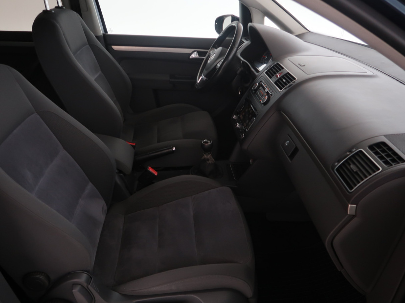 Volkswagen Touran, 2011