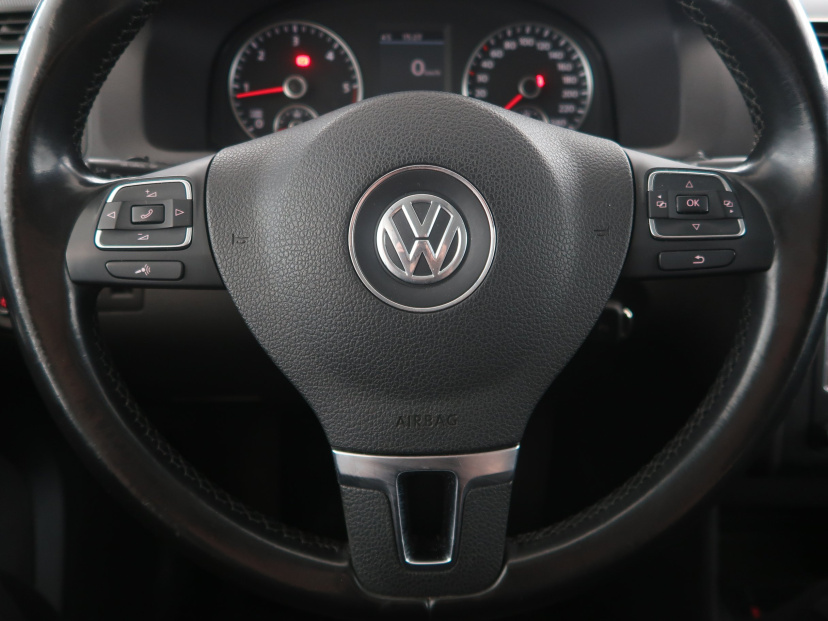 Volkswagen Touran, 2011