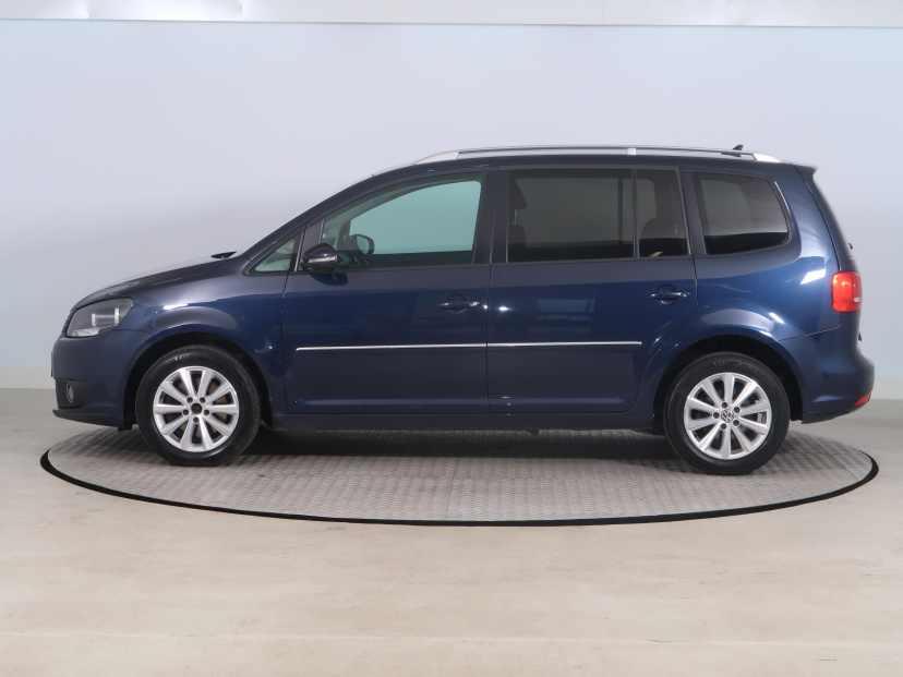 Volkswagen Touran, 2011
