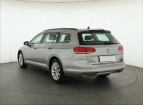 Volkswagen Passat - 2016