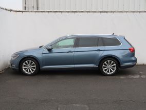 Volkswagen Passat - 2015