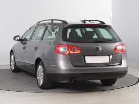 Volkswagen Passat - 2007