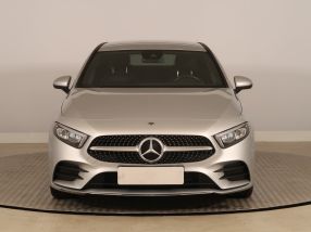 Mercedes-Benz A - 2022