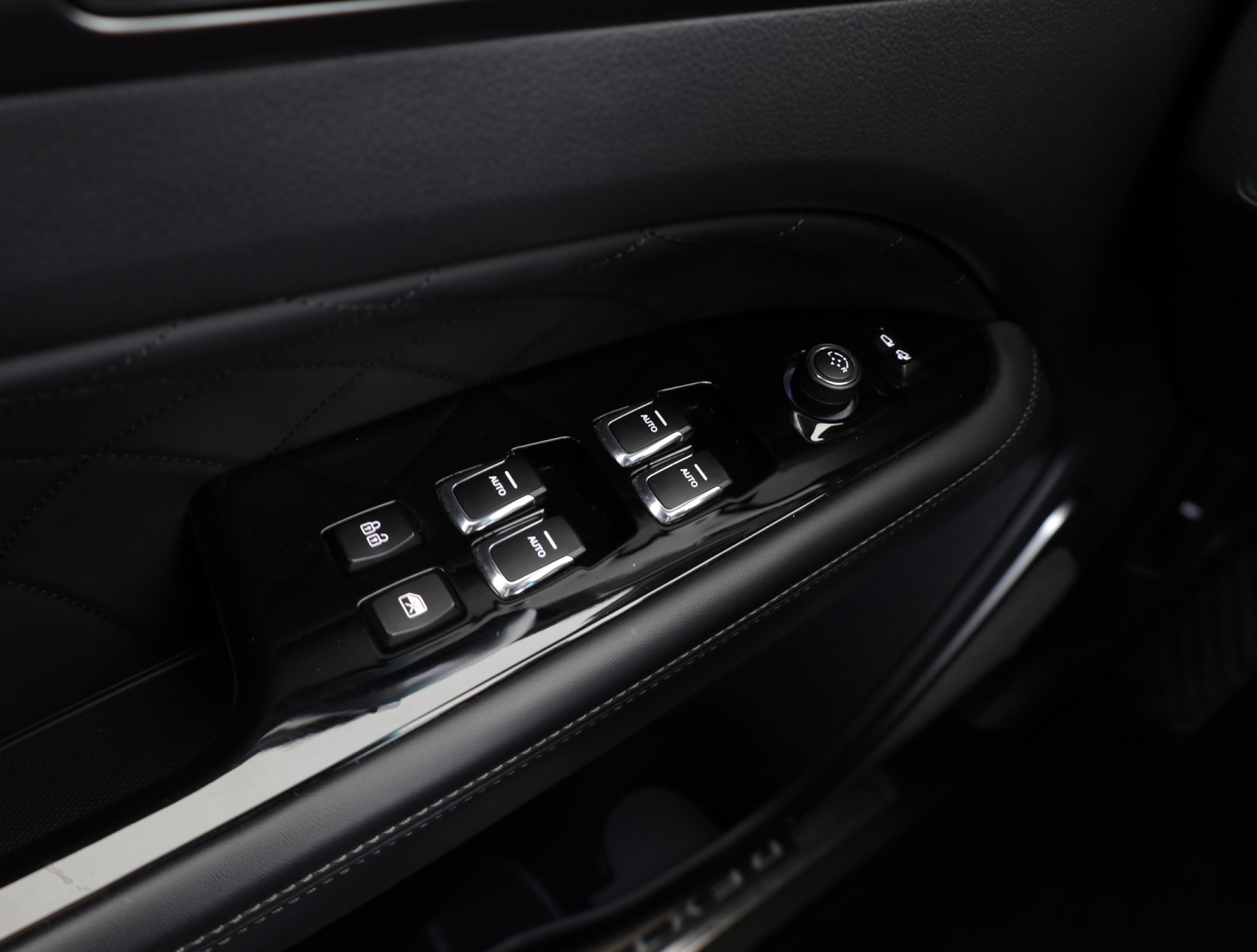 SsangYong Rexton - 2024