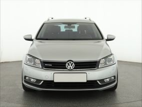 Volkswagen Passat - 2013