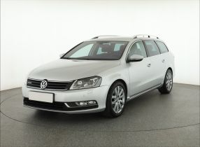 Volkswagen Passat - 2013