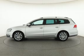 Volkswagen Passat - 2013