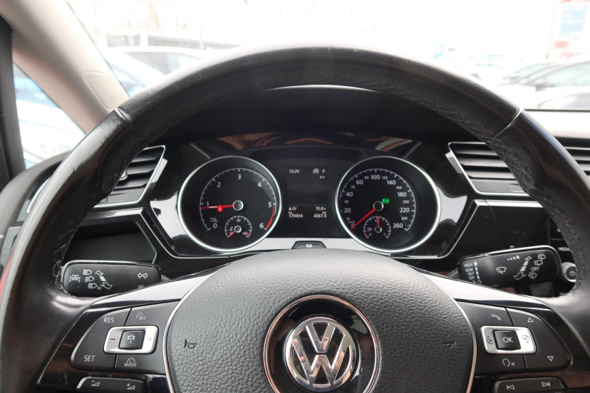 Volkswagen Touran, 2018
