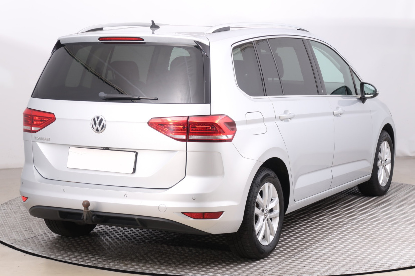 Volkswagen Touran, 2018