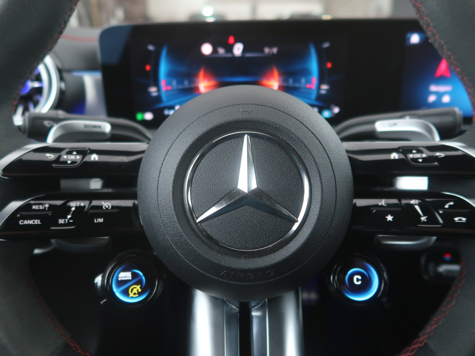 Mercedes-Benz CLA - 2023