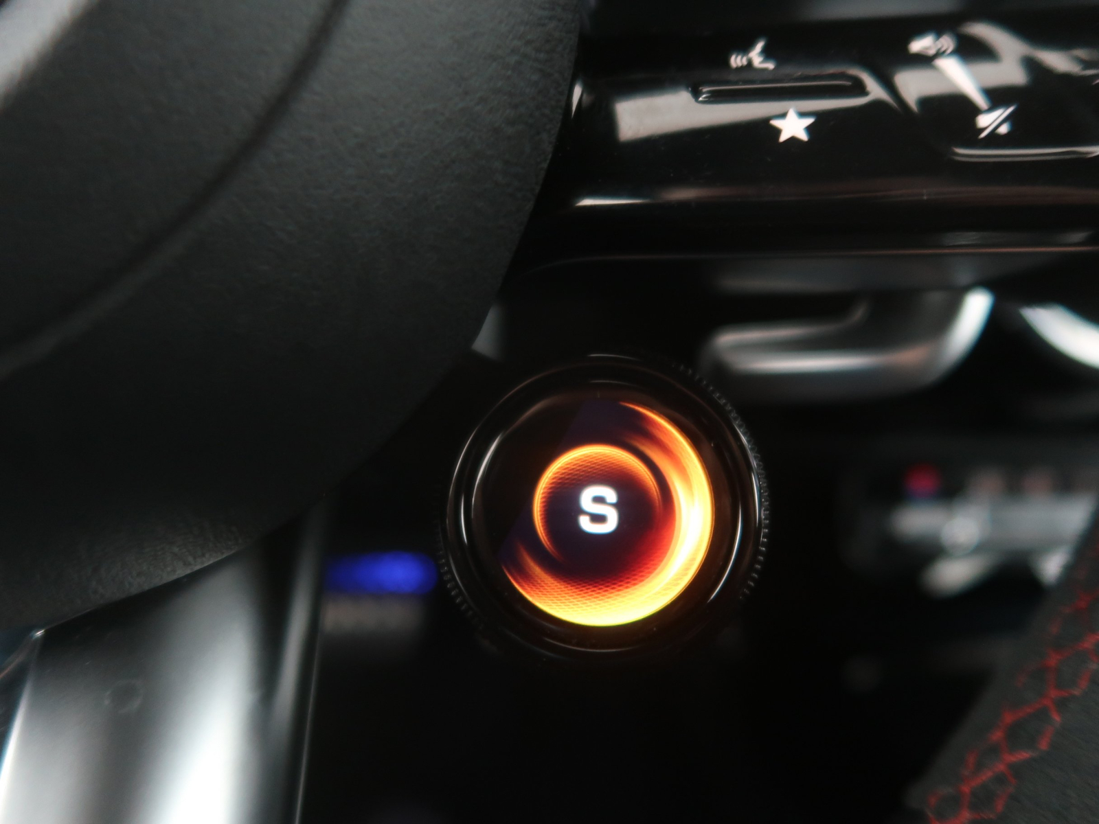 Mercedes-Benz CLA - 2023