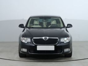 Skoda Superb - 2011