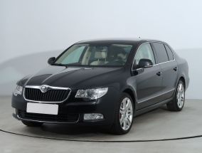 Skoda Superb - 2011