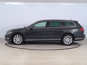 Volkswagen Passat - 2015