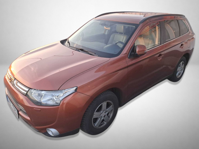 Mitsubishi Outlander 2013