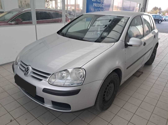 Volkswagen Golf 2005