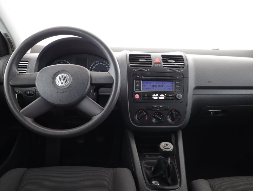 Volkswagen Golf, 2005