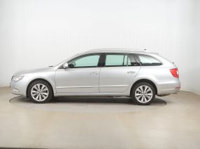 Skoda Superb - 2010