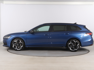 Škoda Superb - 2025
