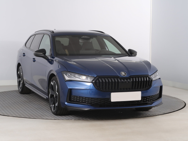 Škoda Superb 2025