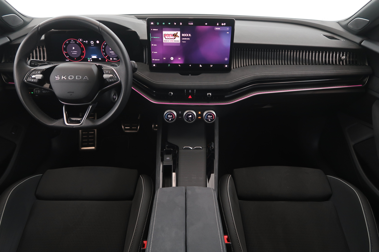 Škoda Superb - 2025
