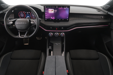 Škoda Superb - 2025