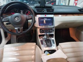 Volkswagen Passat - 2009