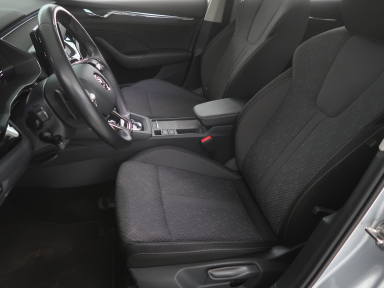 Škoda Octavia - 2023