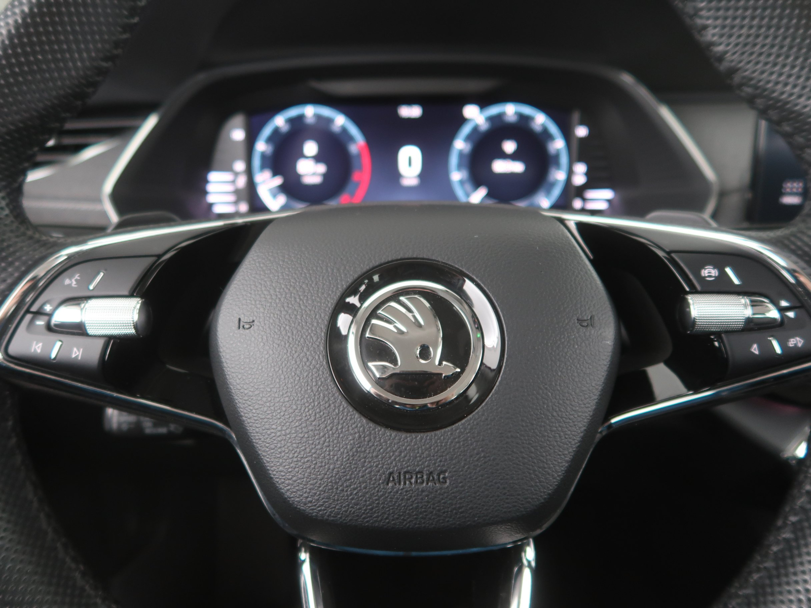 Škoda Octavia - 2023