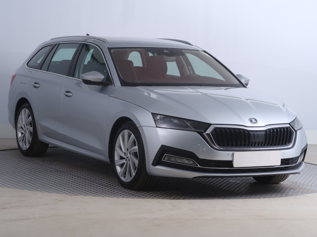 Škoda Octavia 2023