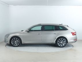 Skoda Superb - 2016