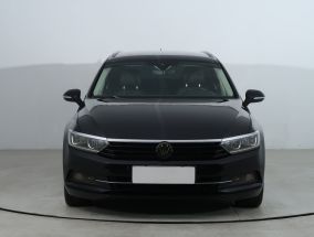 Volkswagen Passat - 2016