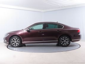 Volkswagen Passat - 2017