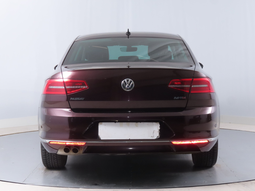 Volkswagen Passat, 2017