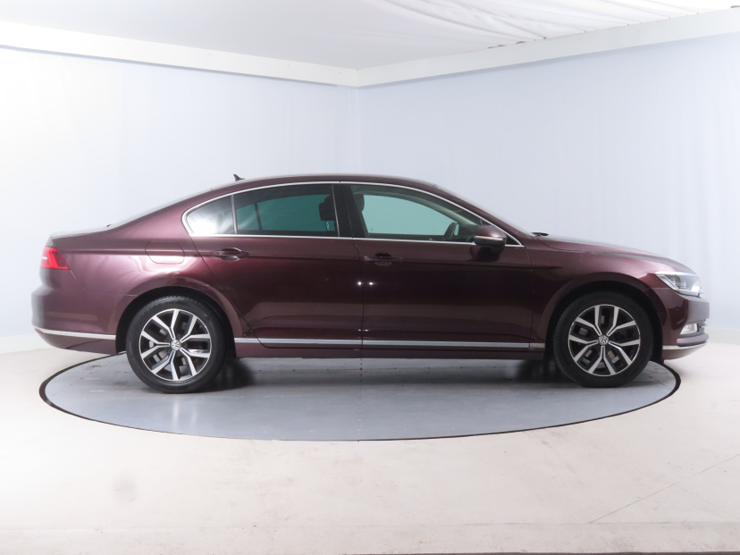 Volkswagen Passat, 2017