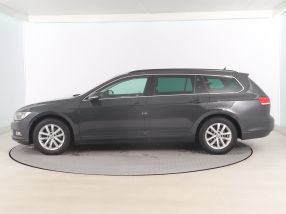 Volkswagen Passat - 2015