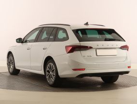 Škoda Octavia - 2023
