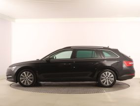Škoda Superb - 2022