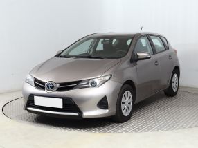 Toyota Auris - 2013