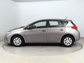 Toyota Auris - 2013
