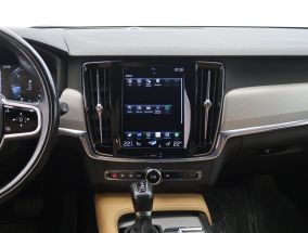Volvo V90 Cross Country - 2017