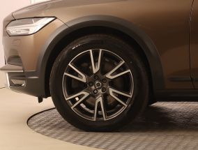 Volvo V90 Cross Country - 2017