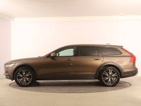 Volvo V90 Cross Country - 2017