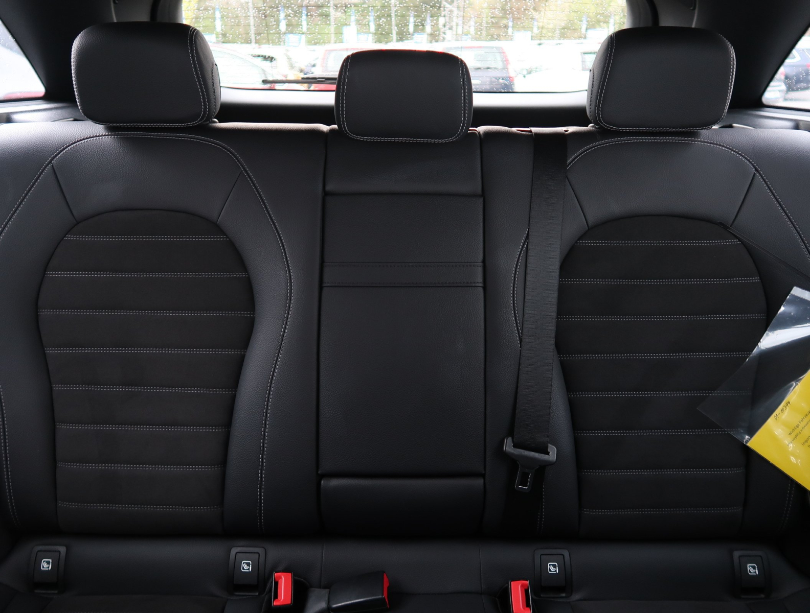 Mercedes-Benz GLC - 2022