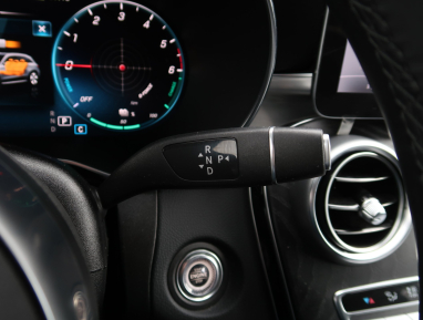 Mercedes-Benz GLC - 2022