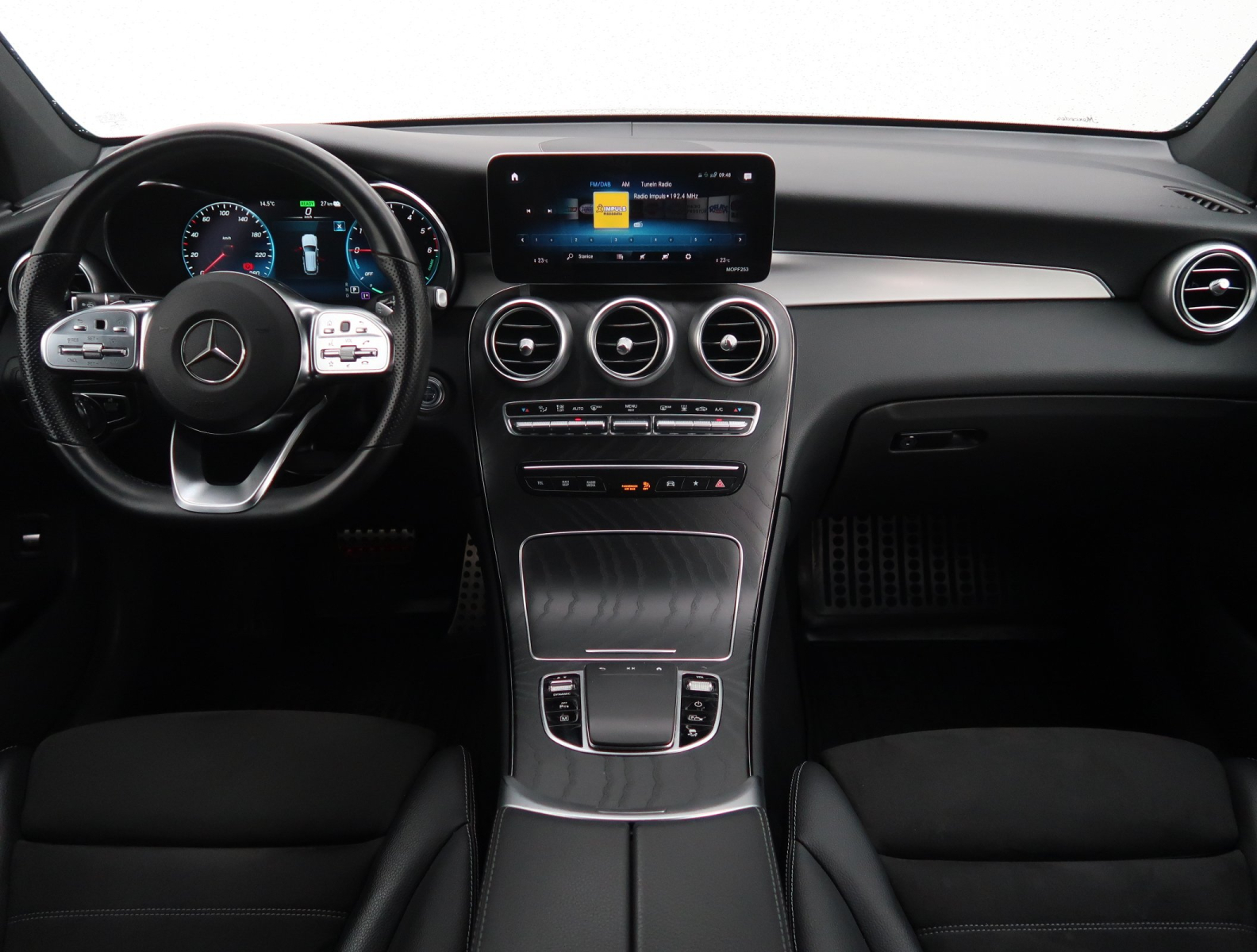 Mercedes-Benz GLC - 2022